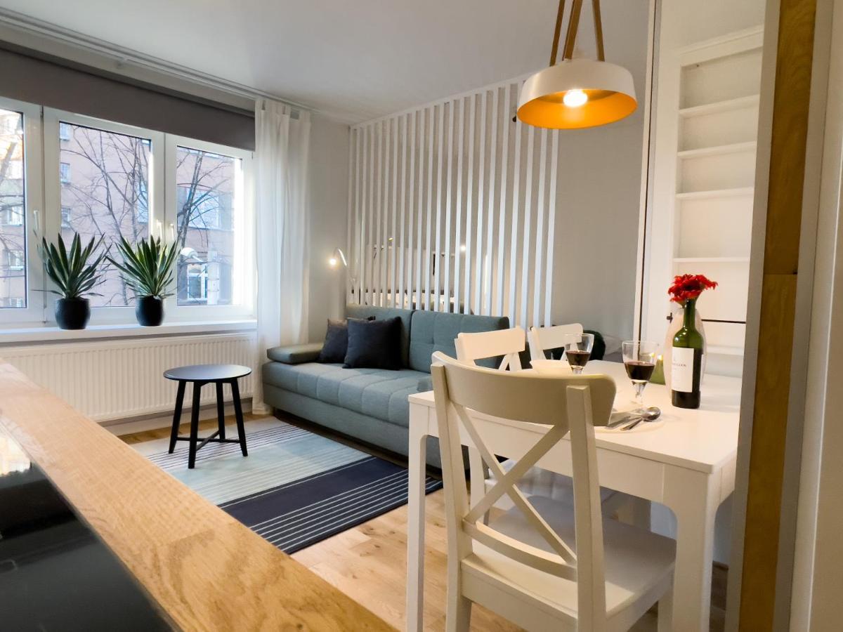 Urban Apartments Studio No 4A, Free Private Parking, Self Check-In Chorzów Eksteriør bilde